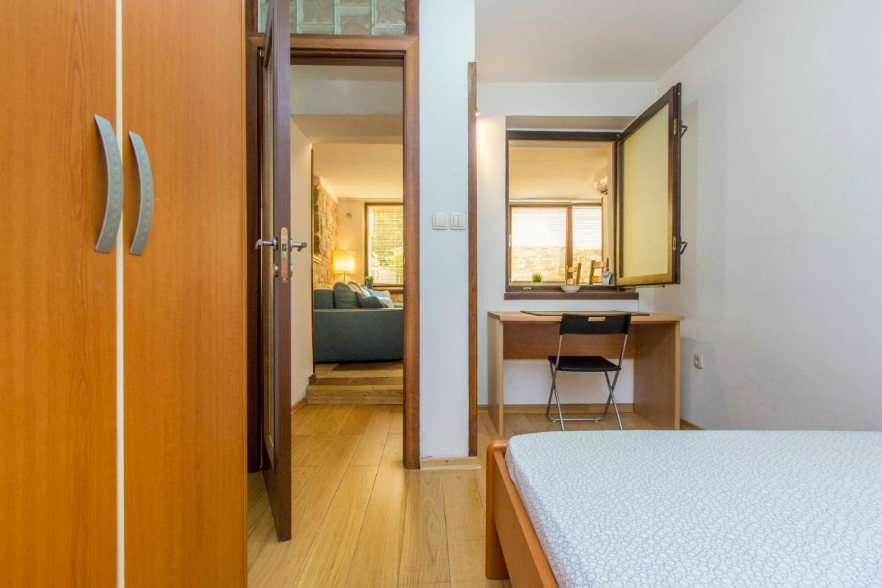 Ivan Center Apartment *